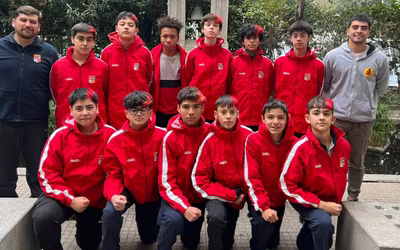 Equipo de Básquetbol, categoría infantil, rumbo a Puerto Montt.