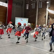 Danzas Folclóricas 1° y 2° Básico