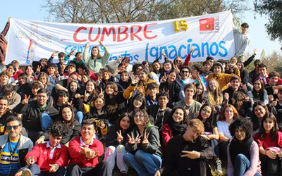 Cerca de 80 estudiantes de colegios de la REI participaron en la Cumbre de Centros de Estudiantes 2023