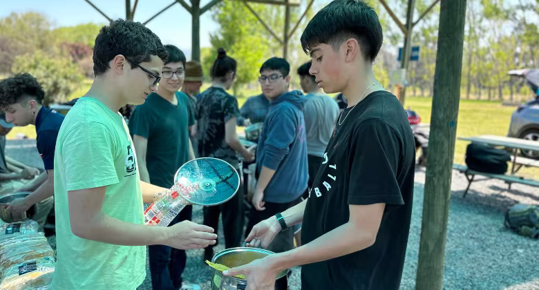 Campamento de la Amistad 8° Básicos