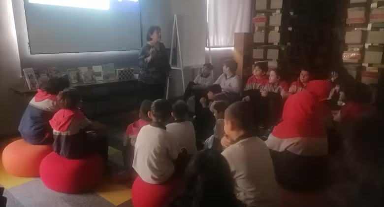 Inducción al Uso de la Biblioteca Gabriela