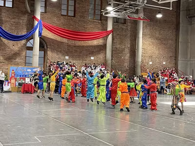 Danzas Folclóricas 3° y 4° Básicos