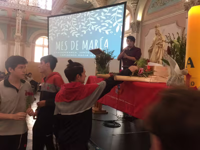 Mes de María
