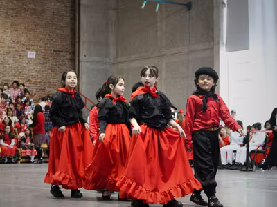 Bailes Folclóricos Pre Kínder a 4° Básico