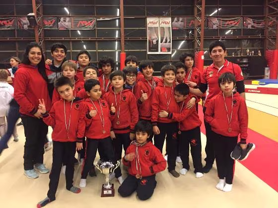Gran participación de Gimnastas Ignacianos en Copa Manquehue