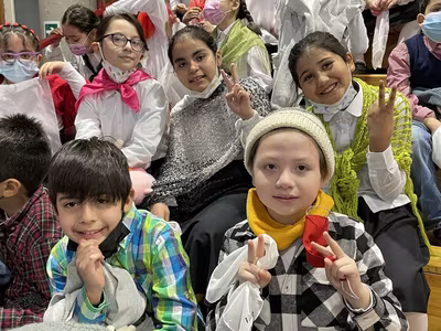Danzas Folclóricas 3° y 4° Básicos
