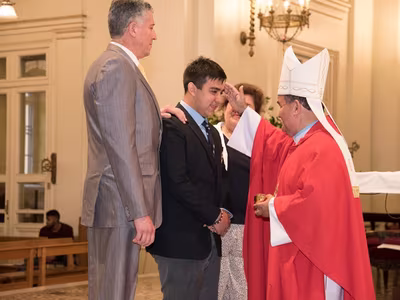 Sacramento de la Confirmación III° Medios