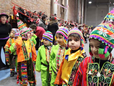 Bailes Folclóricos - Primer Ciclo
