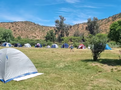 Campamento de la Amistad
