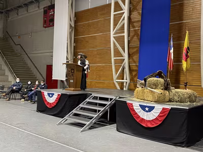 Danzas Folclóricas 1° y 2° Básico