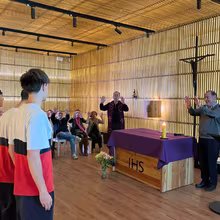 Ceremonia de envío: Experiencia de Hospedería IV°Medios