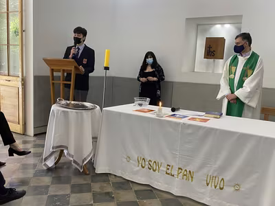 Ceremonia Imposición de Insignias Kínder C