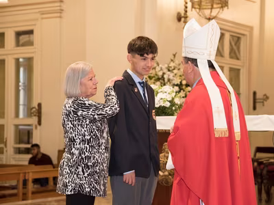 Sacramento de la Confirmación III° Medios