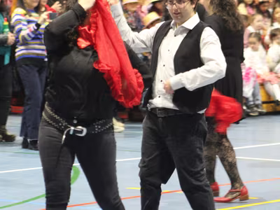 Bailes Folclóricos PK a 1° Básico y IV° Medios I