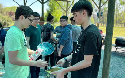 Campamento de la Amistad 8° Básicos