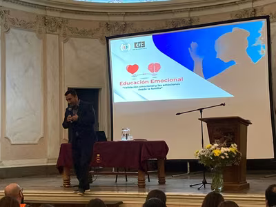 Reunión de Apoderados Formativa "En Comunidad Cuidamos Nuestras Emociones"