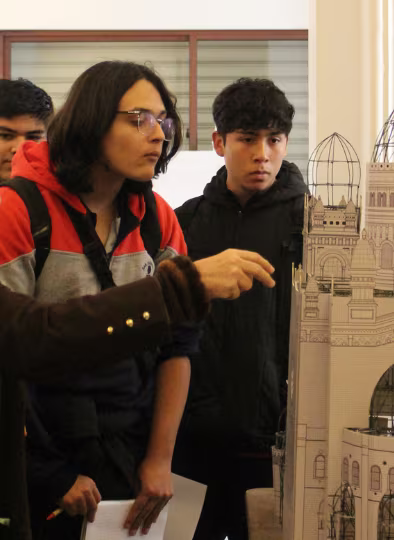 Visita pedagógica del electivo de Diseño y Arquitectura: Casa Larraín Bravo