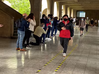 "El Pasillo" IVº Medios