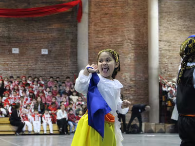 Bailes Folclóricos Pre Kínder a 4° Básico