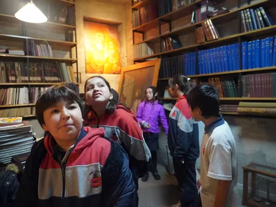 Visita Archivo del Colegio - 5° Básicos.