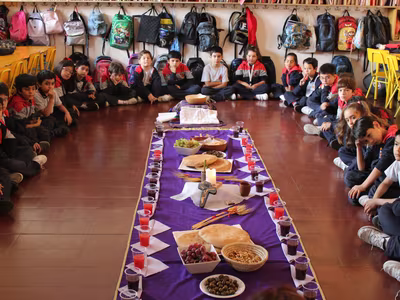 Última Cena, Estudiantes Mayores