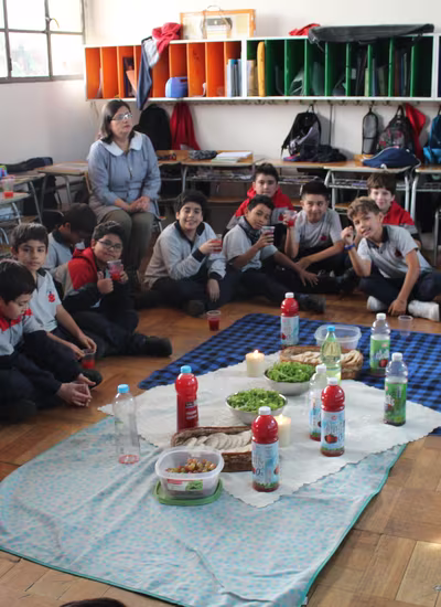 Última Cena, Estudiantes Mayores