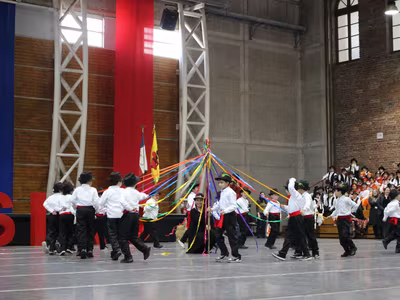 Bailes Folclóricos Pre Kínder a 4° Básico