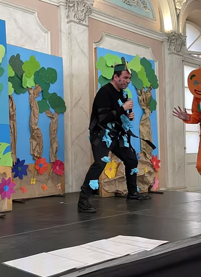 Obra de Teatro "Las Aventuras de Galletita" -  Cierre Primer Semestre, Primer Ciclo-.