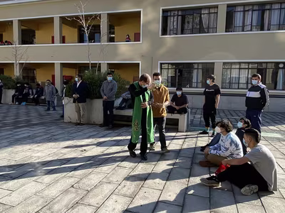 Retorno a Clases 24 de mayo IV° Medios (2)