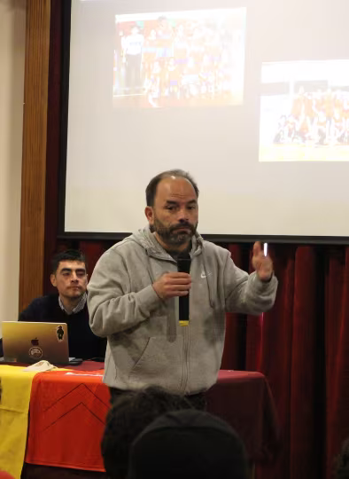 Charla Deportiva - II°Medios: Claudio Jorquera de las canchas del Colegio San Ignacio al básquetbol