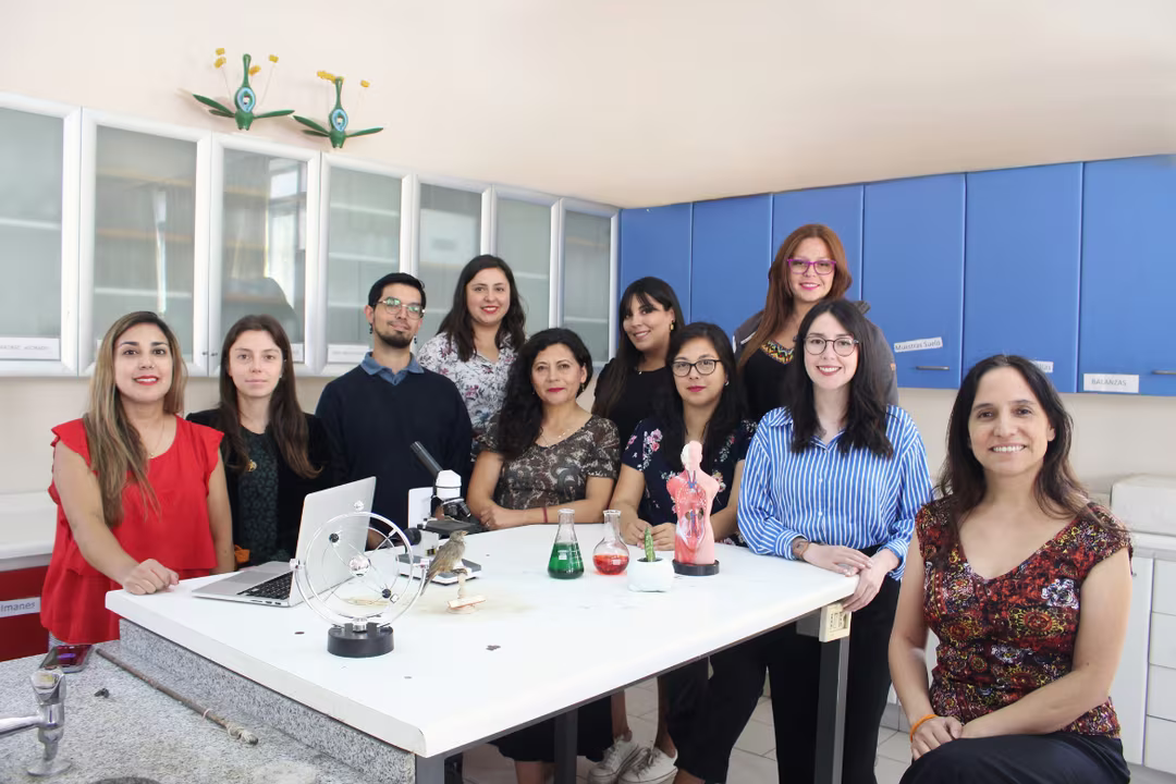 Equipo de Ciencias y Tecnología .png