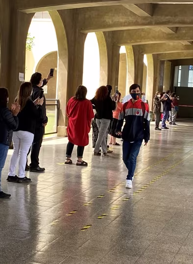 "El Pasillo" IVº Medios
