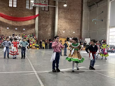 Danzas Folclóricas Pre Kínder y Kínder