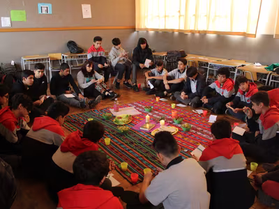 Última Cena, Estudiantes Mayores
