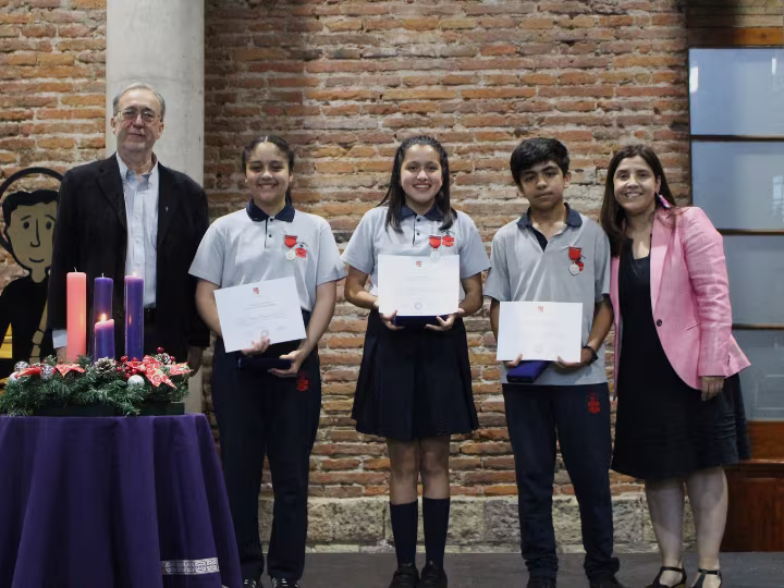 Ceremonia de Cierre de año 2° Ciclo