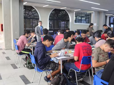 Desayuno Ex Alumnos Generación 2018
