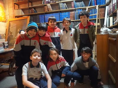Visita Archivo del Colegio - 5° Básicos.