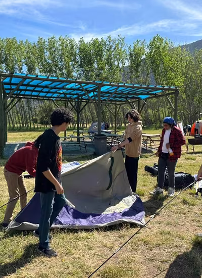 Campamento de la Amistad