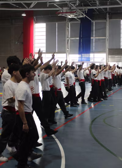 Bailes Folclóricos 2° a 4° Básico y III° Medios I