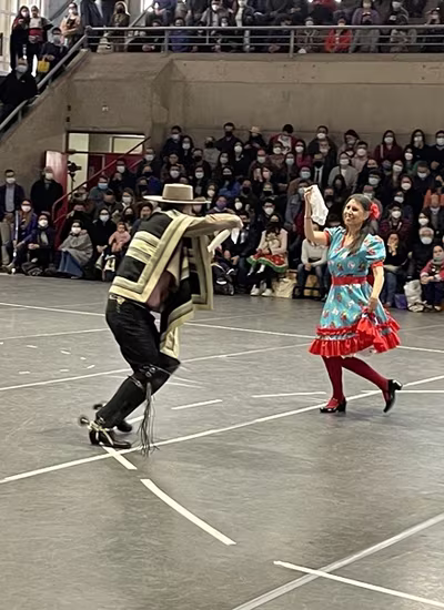 Danzas Folclóricas Pre Kínder y Kínder