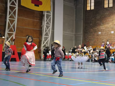 Bailes Folclóricos PK a 1° Básico y IV° Medios III