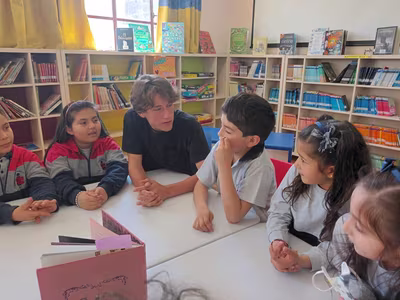 Estudiantes de Intercambio Cuentan cuentos.