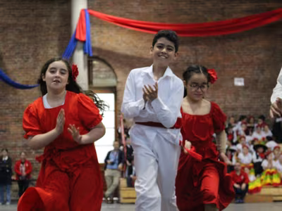 Bailes Folclóricos Pre Kínder a 4° Básico