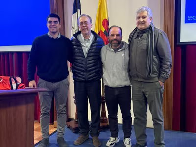 Charla Deportiva - II°Medios: Claudio Jorquera de las canchas del Colegio San Ignacio al básquetbol