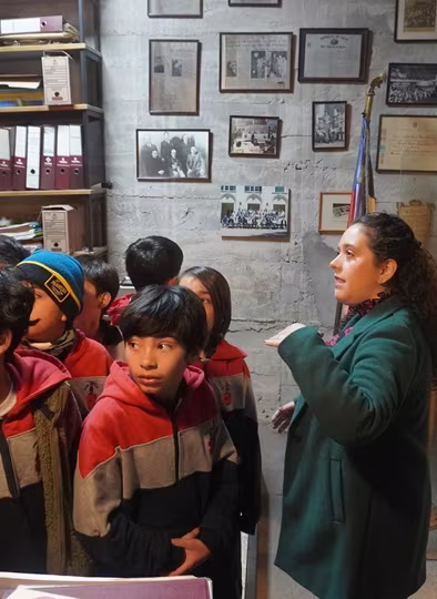 Visita Archivo del Colegio - 5° Básicos.