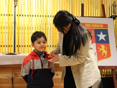 Liturgia Imposición de Insignia Kínder