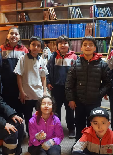 Visita Archivo del Colegio - 5° Básicos.