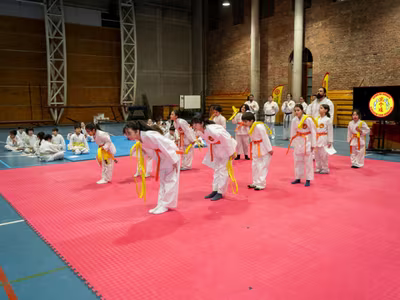 Graduación y cambio de cinturón en la rama de karate del colegio San Ignacio