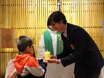Liturgia Imposición de Insignias Kínder