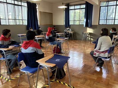 Retorno a Clases IVº Medios 2021